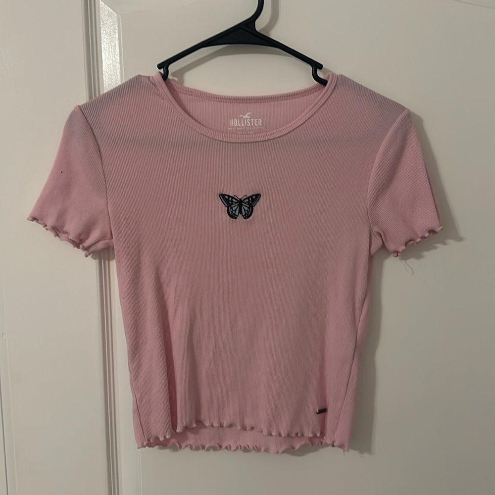 Hollister, pink baby teewith butterfly